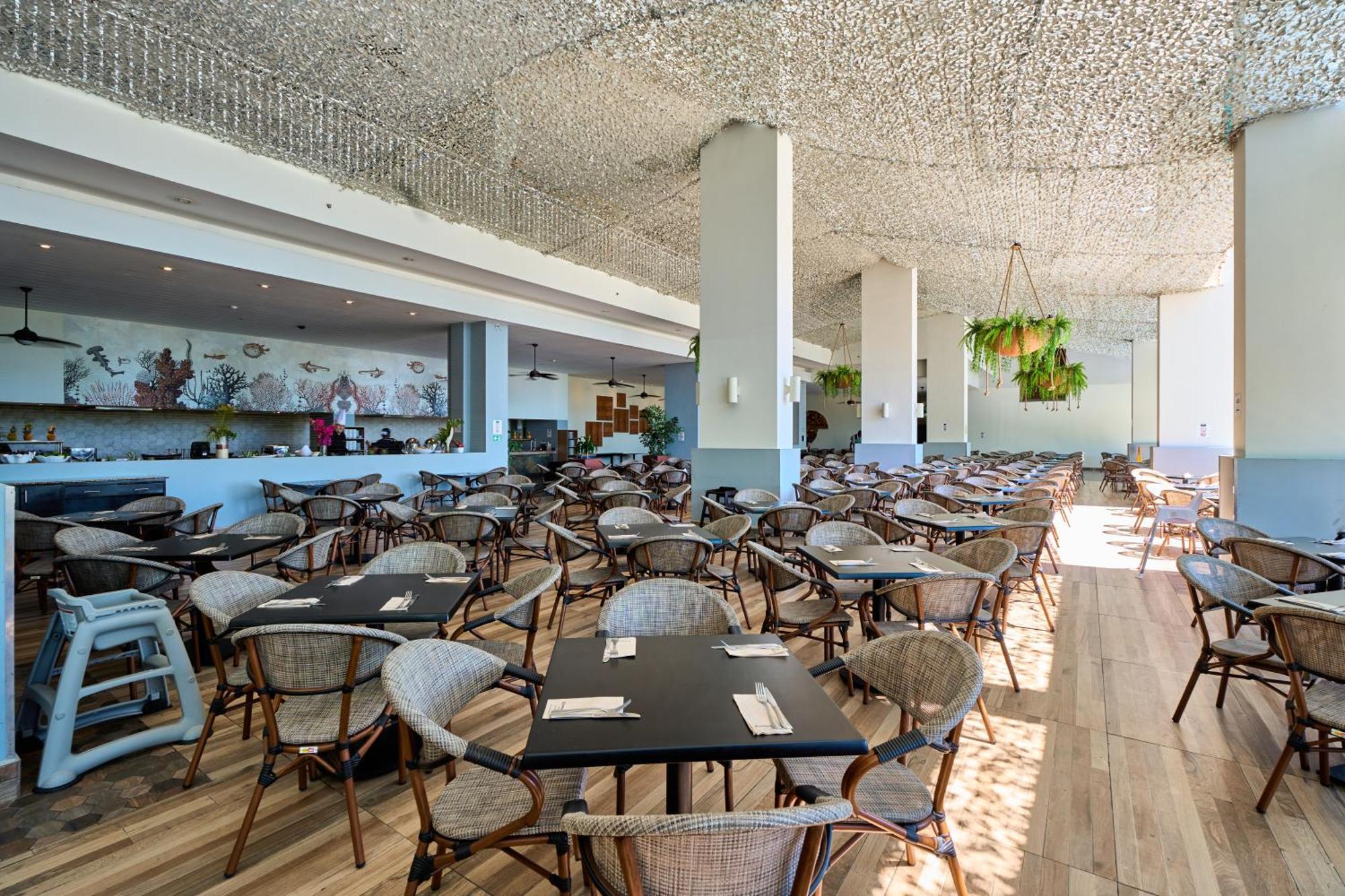 Gran Evenia Bijao Hotell Santa Clara  Exteriör bild The interior of the restaurant